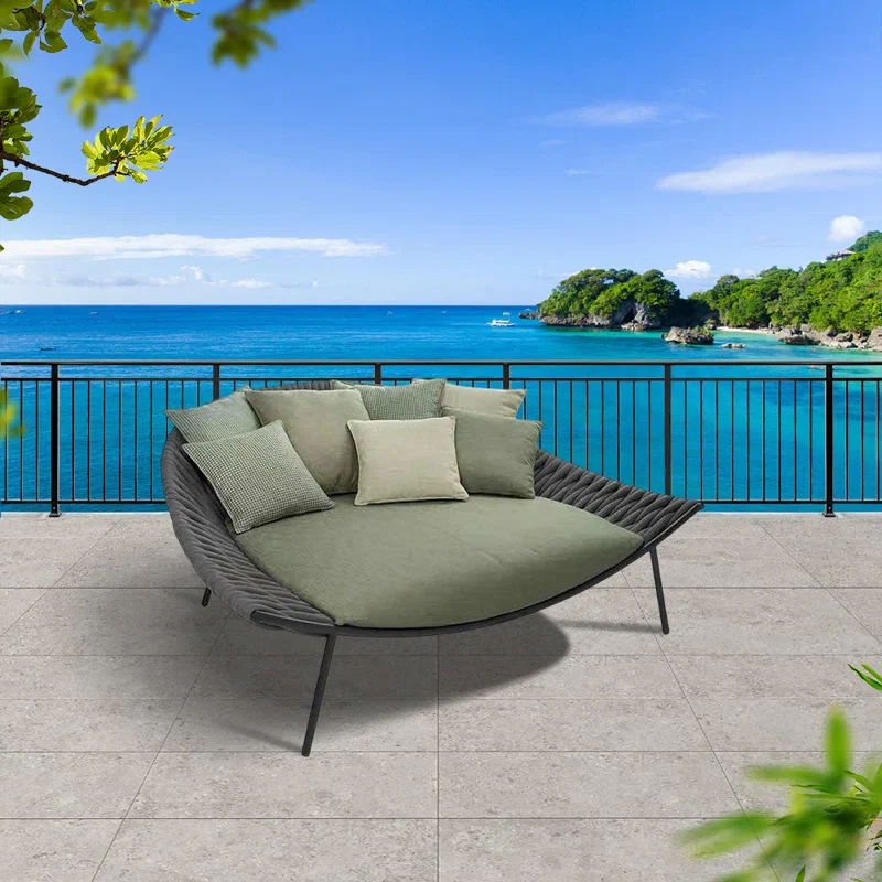 Luxury Pool Lounger