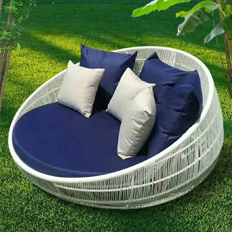 Outdoor Sun Lounger