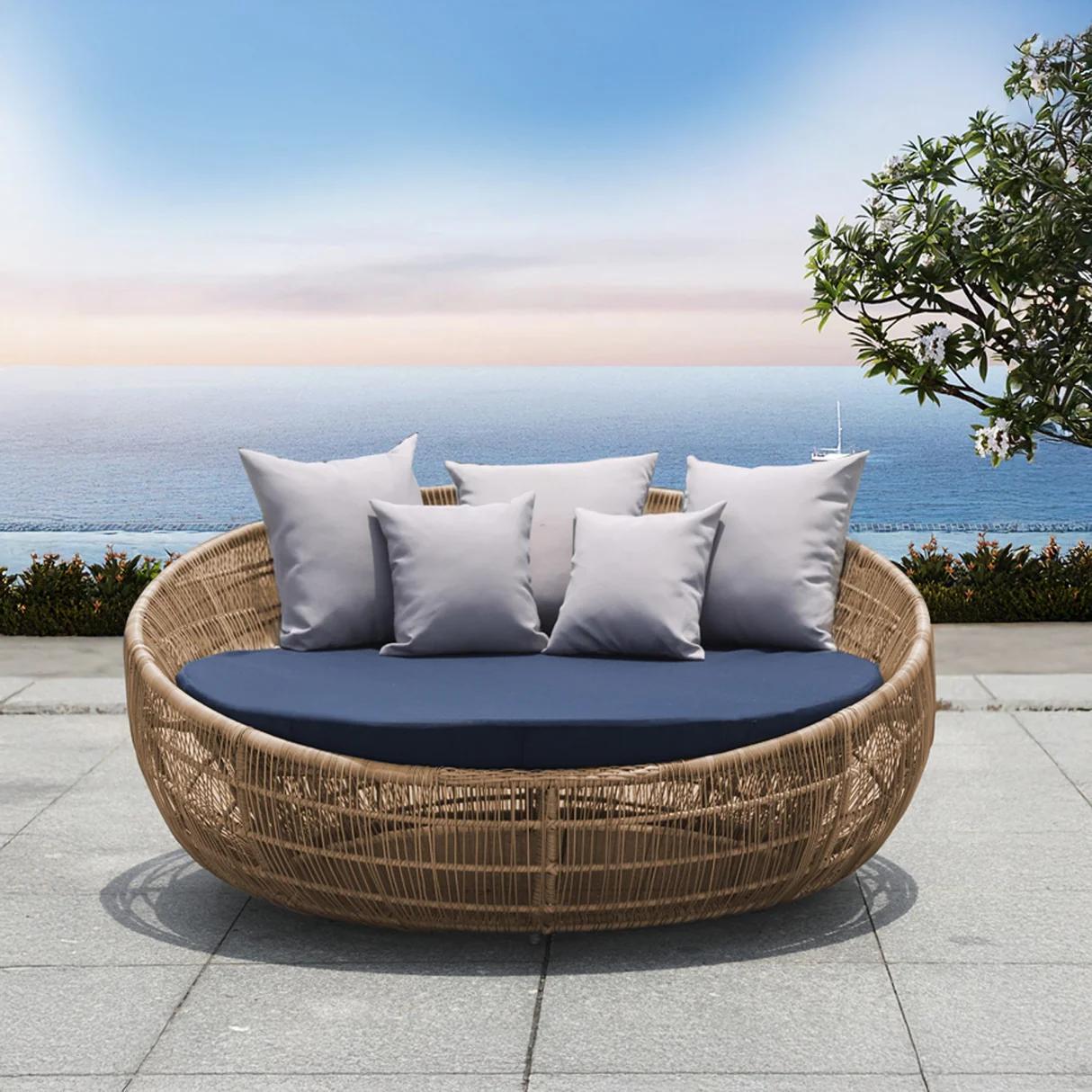 Wicker Beach Sunbed